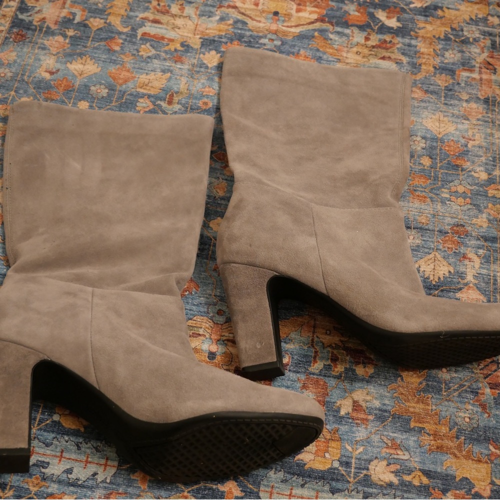 Light grey suede mid calf boots with chunky heel